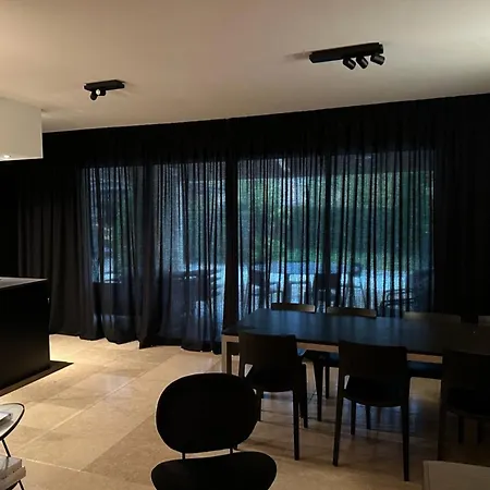 Modern With Private Pool In Malauc N Malaucene
