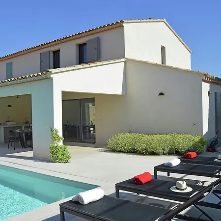 Villa Modern With Private Pool In Malauc N